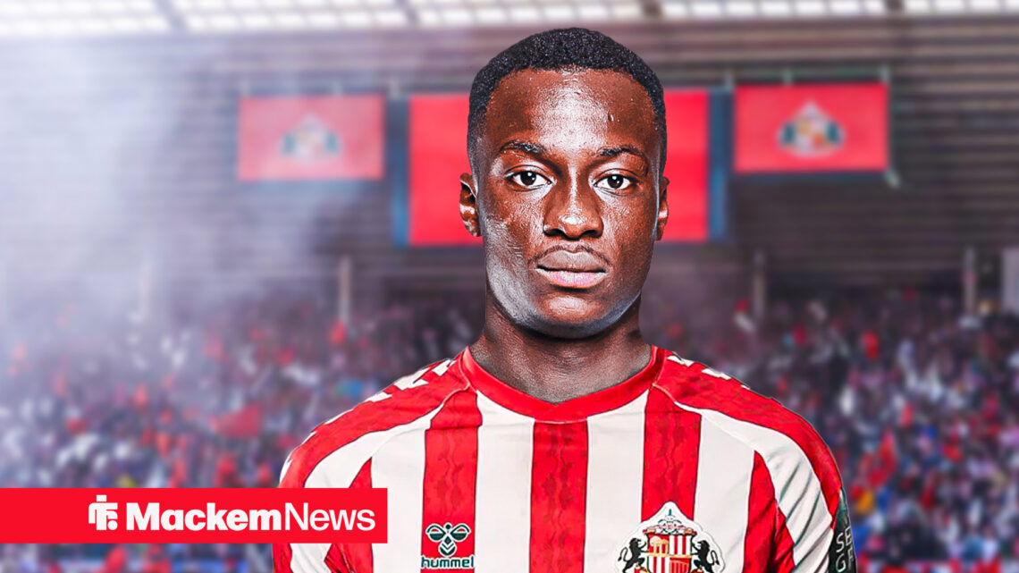 Habib Diarra in Sunderland kit