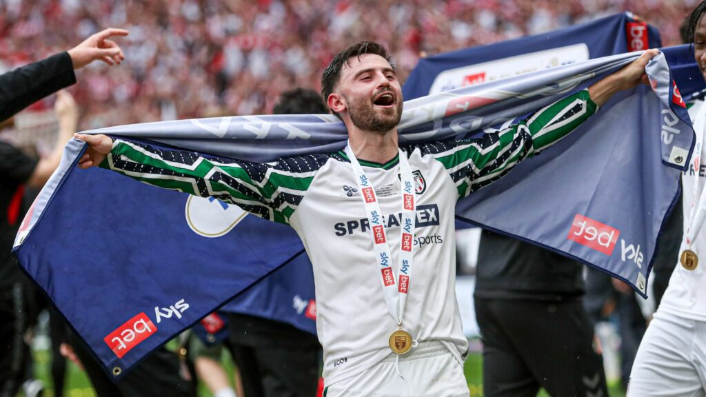 Patrick Roberts celebrating