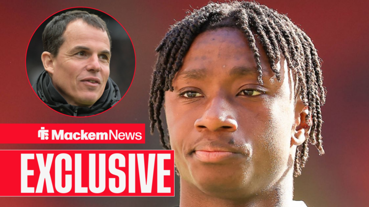 Regis Le Bris will want to keep Romaine Mundle at Sunderland.