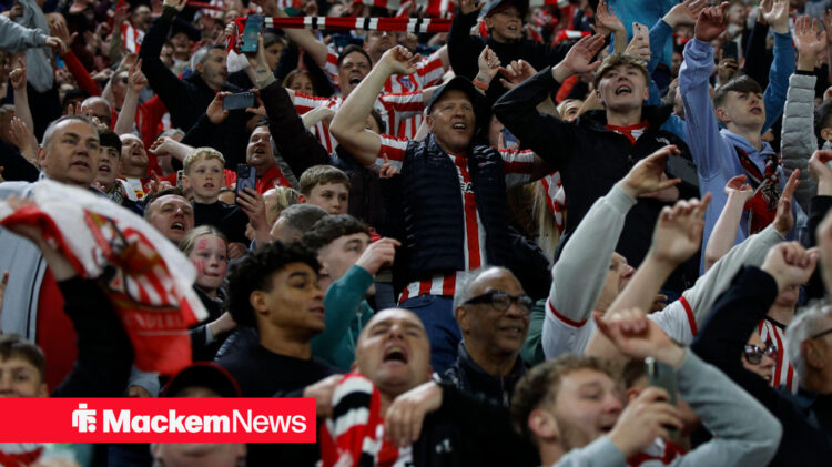 Sunderland fans celebrate wildly
