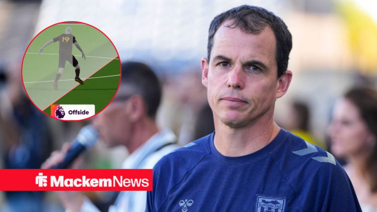 Sunderland manager Regis Le Bris, outline of Dango Ouattara shown to be offside by VAR.