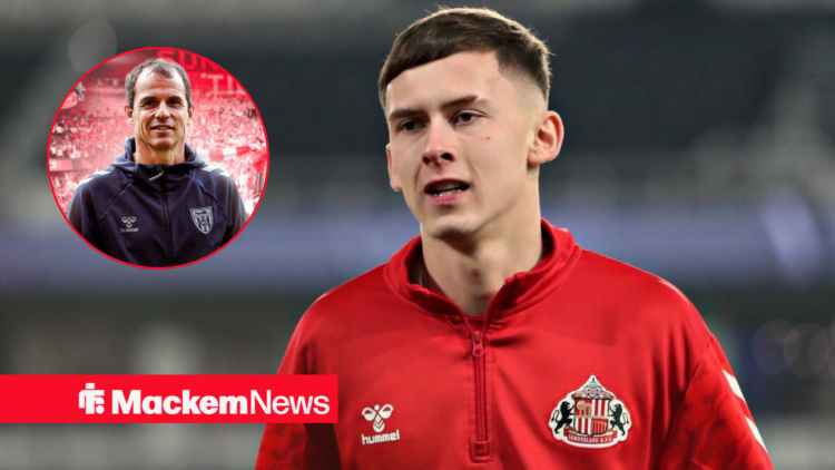 Regis Le Bris smiles as Chris Rigg trains for Sunderland