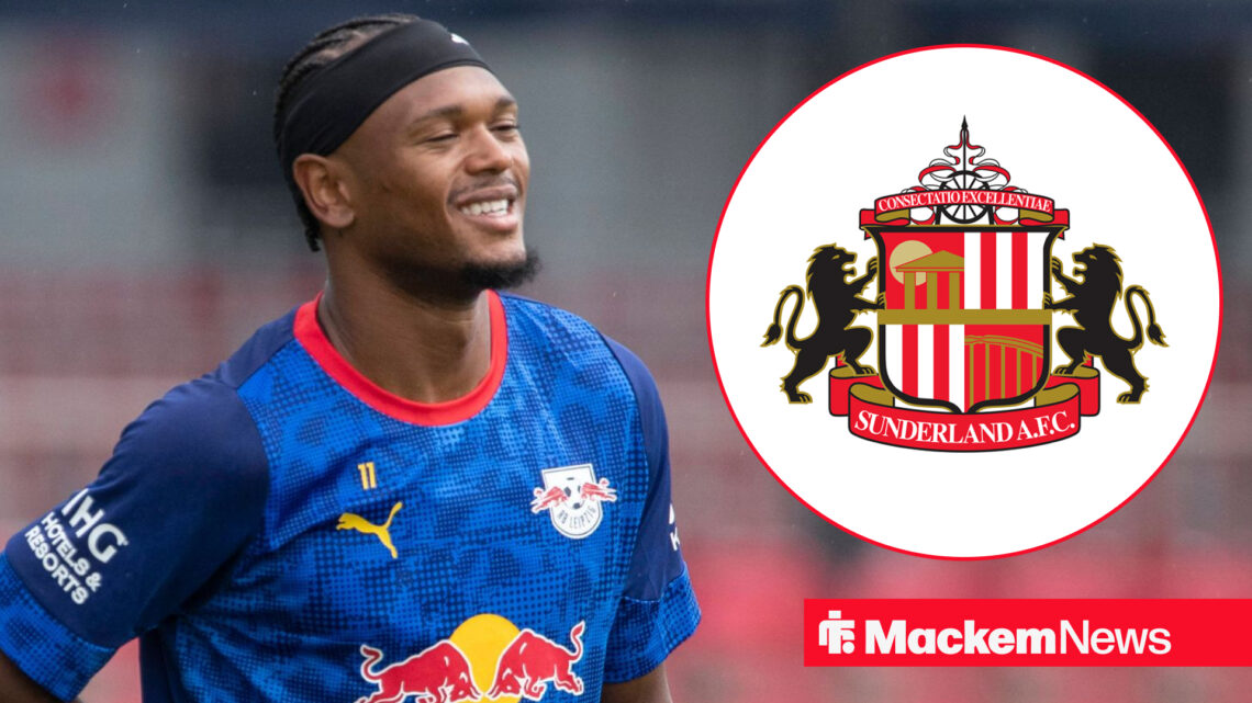 Lois Openda and Sunderland badge