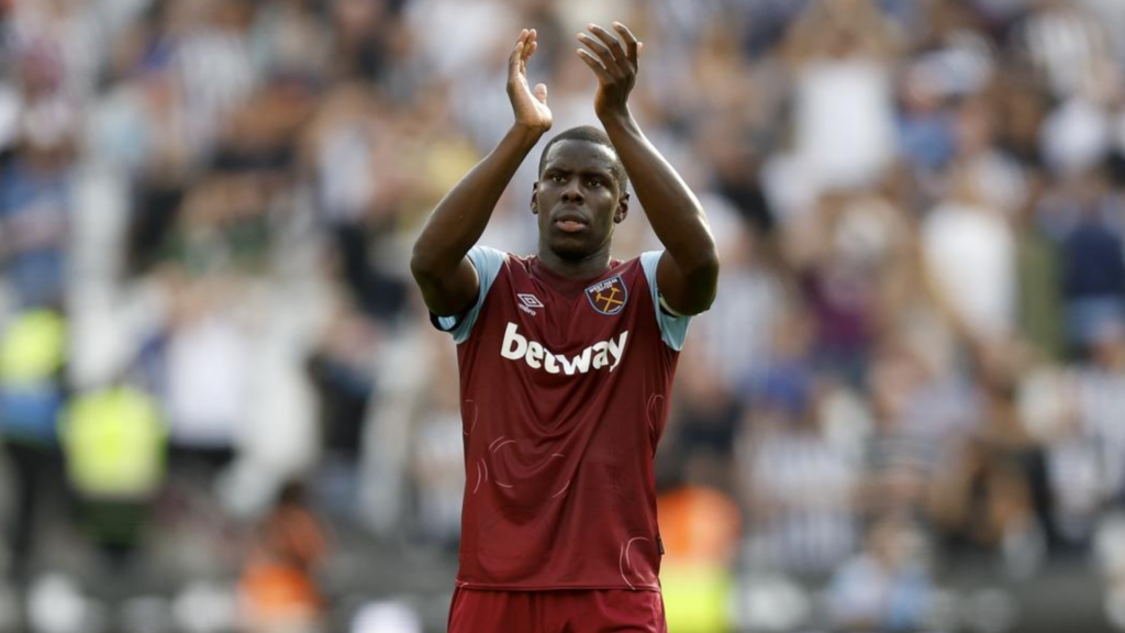 Kurt Zouma clapping