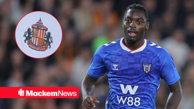 Ahmed Abdullahi in Sunderland kit with badge in circular frame