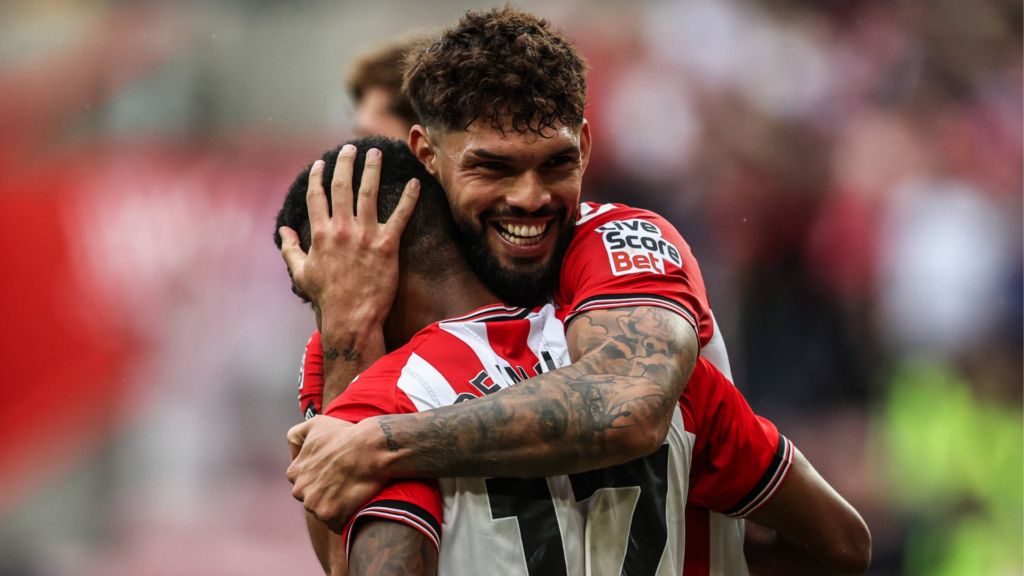 Omar Alderete and Reinildo at Sunderland