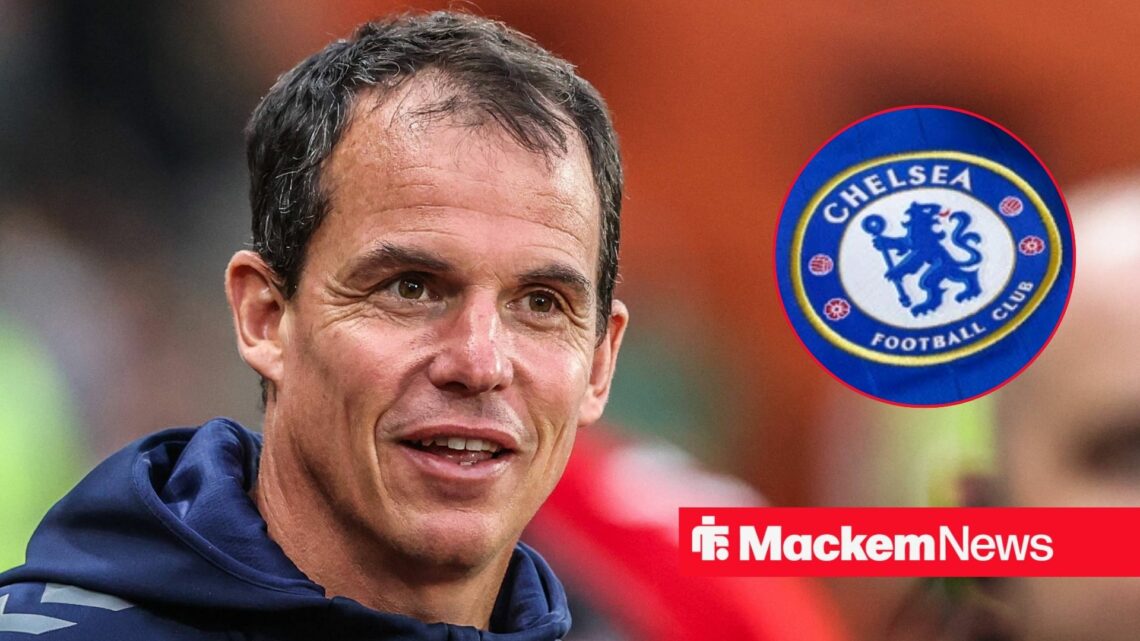 Sunderland manager Regis Le Bris smiles with Chelsea badge inset
