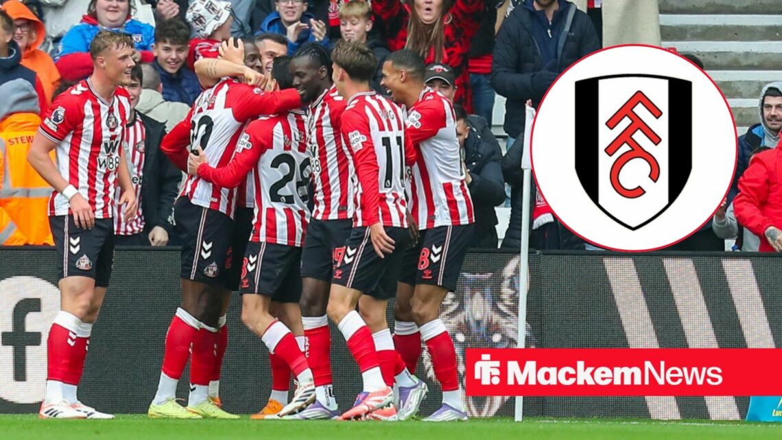 Sunderland squad and Fulham badge.
