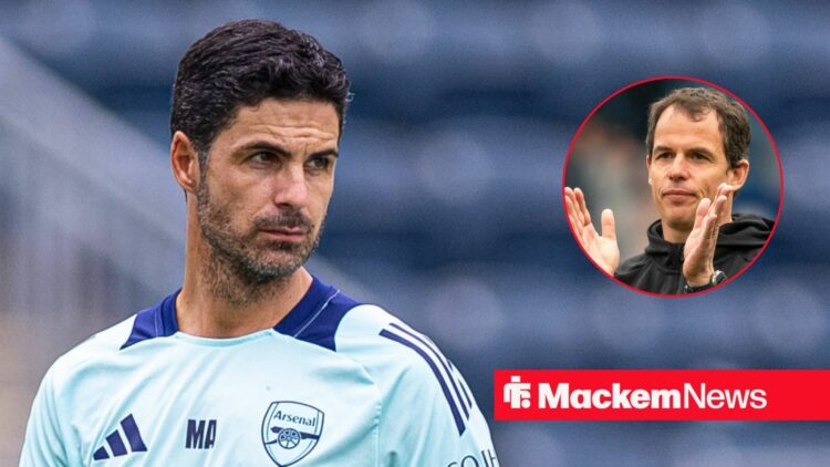 Arsenal manager Mikel Arteta with Sunderland manager Regis Le Bris claps inset