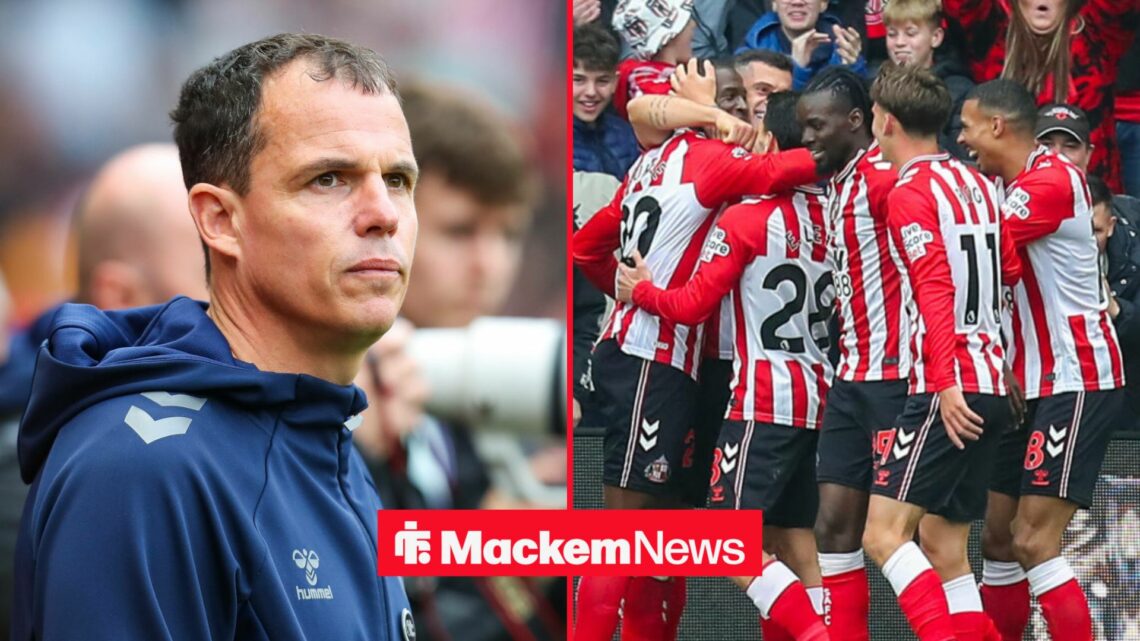 Regis Le Bris looking on with Sunderland players celebrating