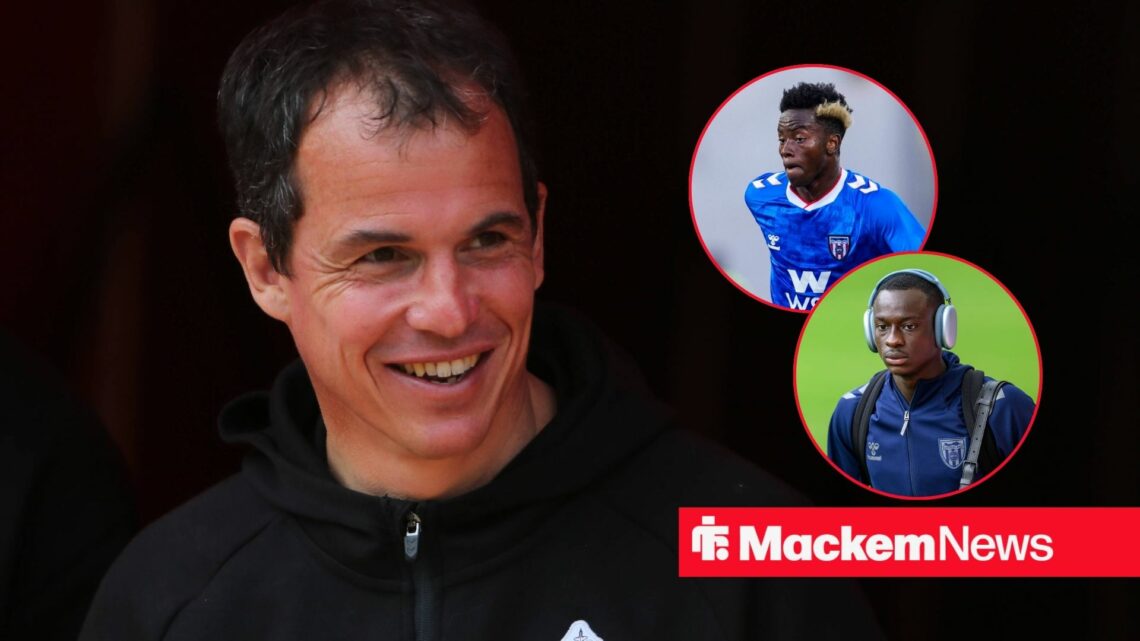 Regis Le Bris with Simon Adingra and Habib Diarra in frame