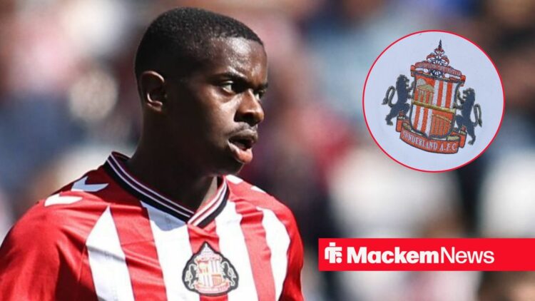 Noah Sadiki playing for Sunderland looking towards a circle inset of the Sunderland badge