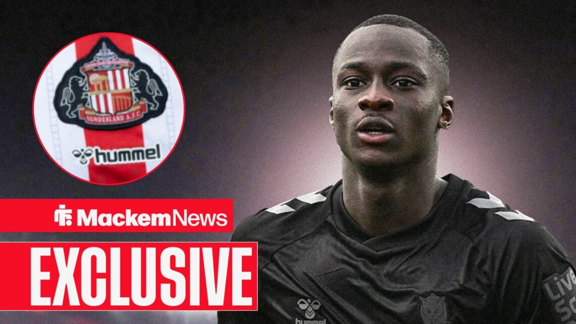 Habib Diarra with Sunderland badge in frame