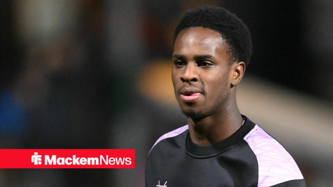 Trey Ogunsuyi in Shrewsbury training gear