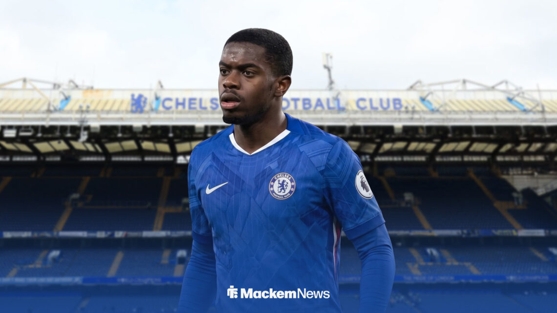 Noah Sadiki in a Chelsea shirt